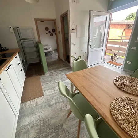 Pollo Eco House Διαμέρισμα